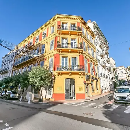 La Mansarde Bleu Azur In Historic Centre - Happy Rentals *